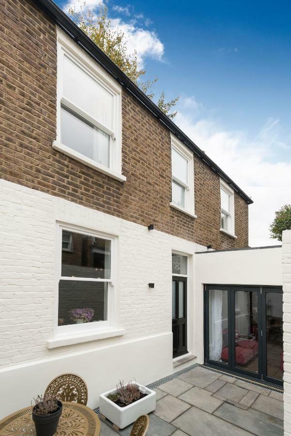 Stunning Gated Home London Kültér fotó