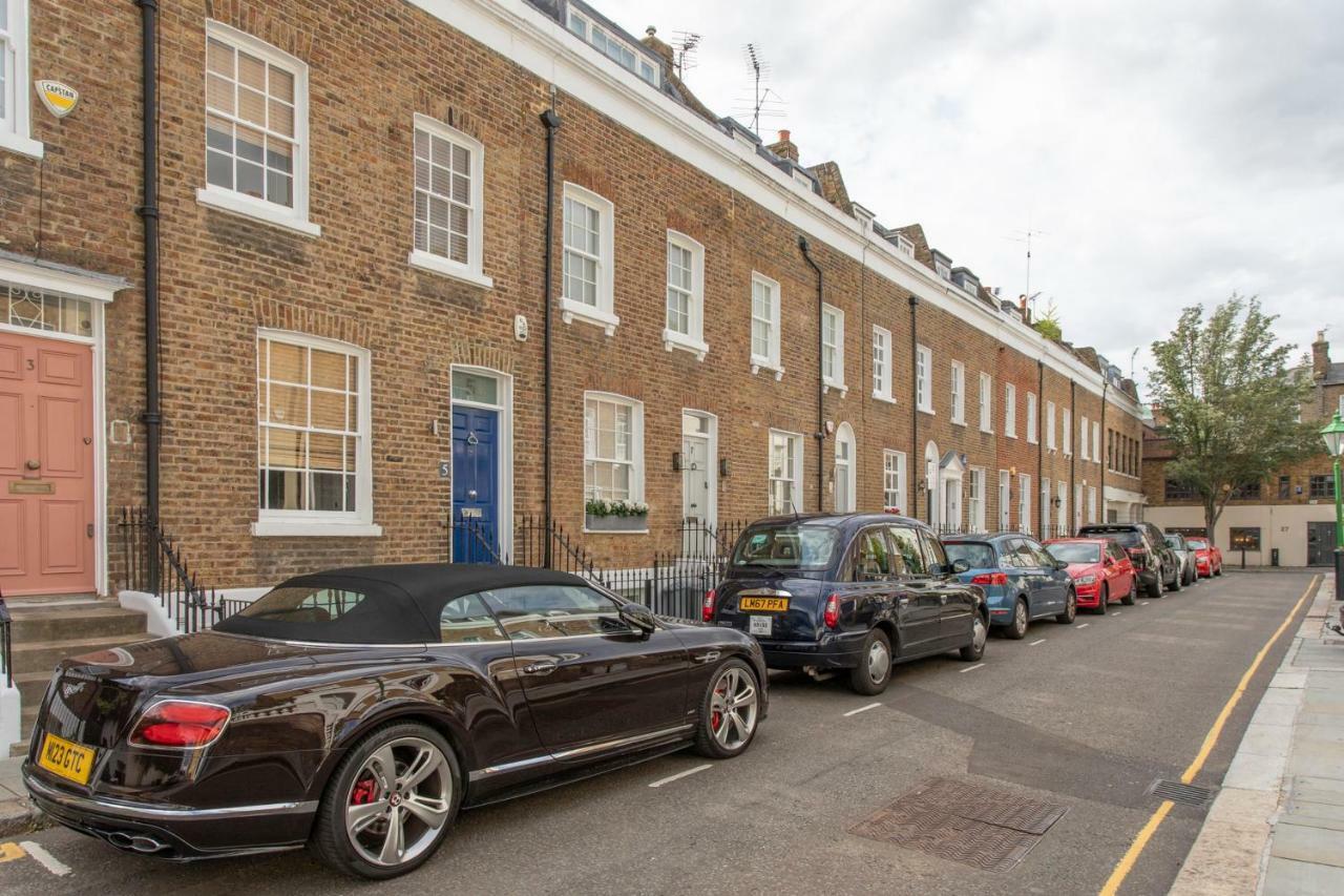 Stunning Gated Home London Kültér fotó
